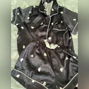 Amazon Black and White Heart Pajama Set
